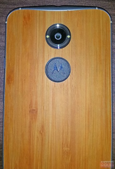 Motorola Moto X+1 實機照曝光！為木質背板？