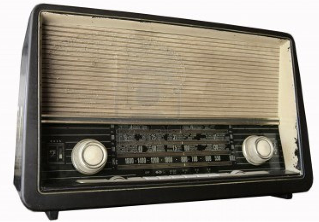 1916年發明廣播電台與收音機 百年最具影響發明