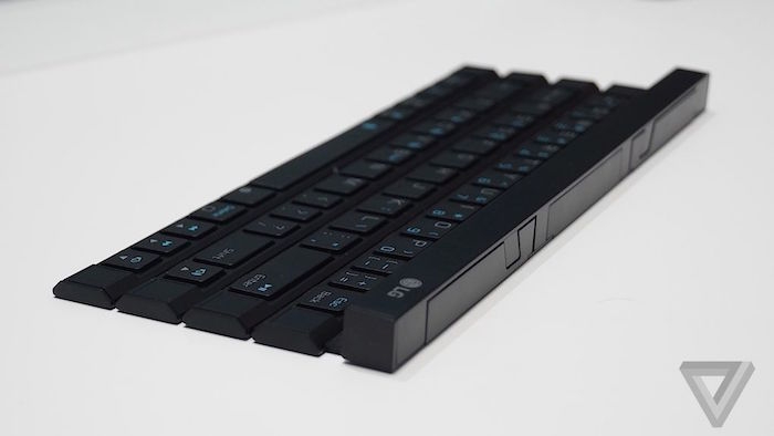 方便攜帶的捲曲鍵盤 LG Rolly keyboard 正式亮相