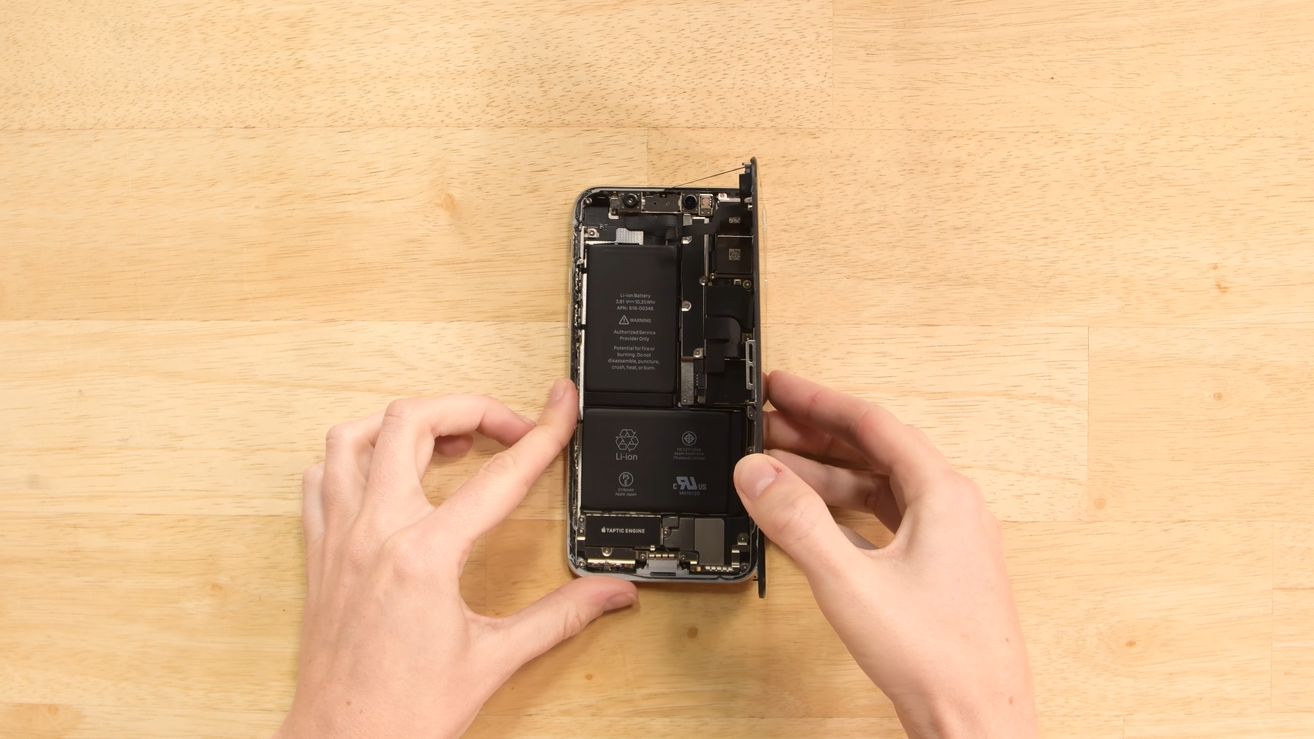 iPhone X Screen Replacement—How To 1-1 screenshot.png