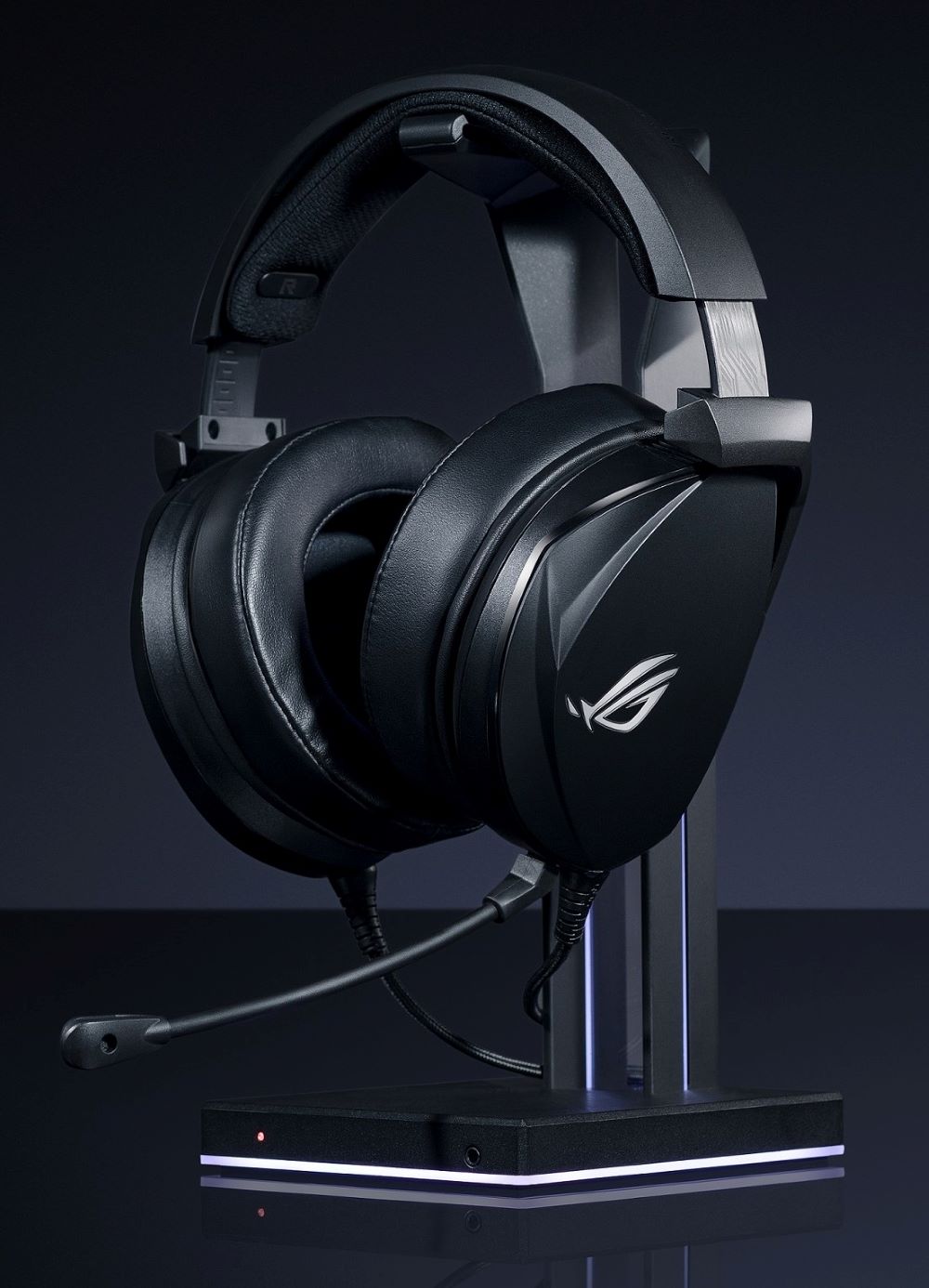 4月27日_5月31日購買ROG Theta Electret電競耳麥，隨貨贈送 ROG Throne RGB耳機架。.jpg