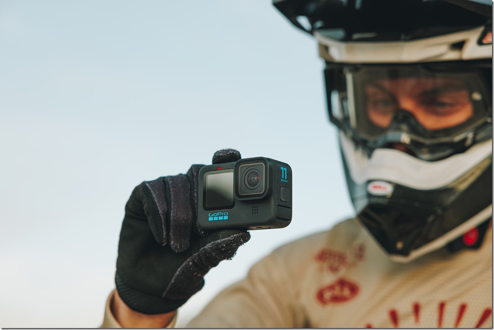 40057983_SI10182_220729_GPC_2WH_DesertMoto_H11_ANT_7685_master