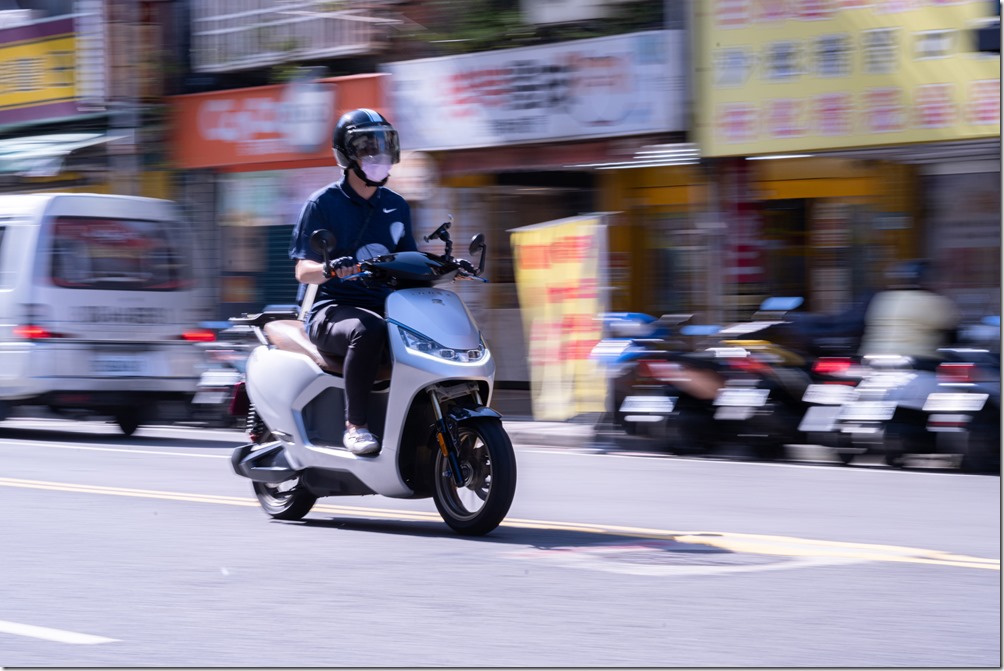 4. S7R車主們激推！Ionex性能升級IPU方案推出限時優惠，新車主入主Ionex S7R即可免費升級價值3,000元的IPU方案，原有車主也享半價優惠 (1,500元)，活動僅到10月31日，即刻前往專賣門市為愛車升級吧！