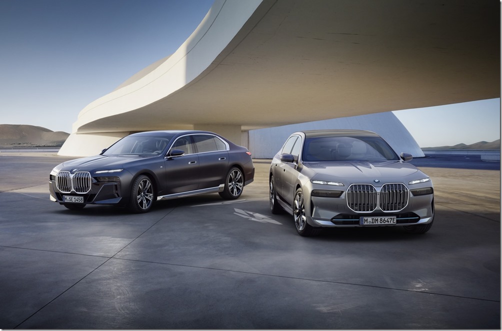 [新聞照片一] 全新世代BMW 7系列豪華長軸旗艦預售正式展開，預計將導入旗艦長軸車款735i Luxury、740i Luxury、740i Excellence、i7 xDrive60 Luxury與i7 xDrive60 Excellence，預售參考價為新台幣488萬元起