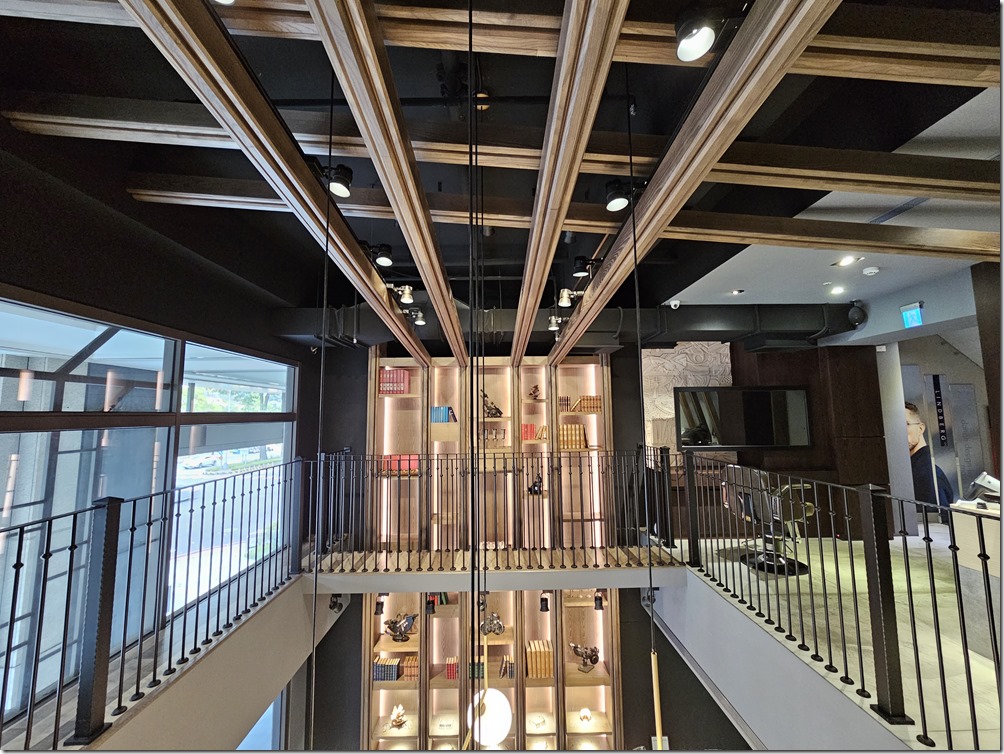 20230208_161755 20230208_161755