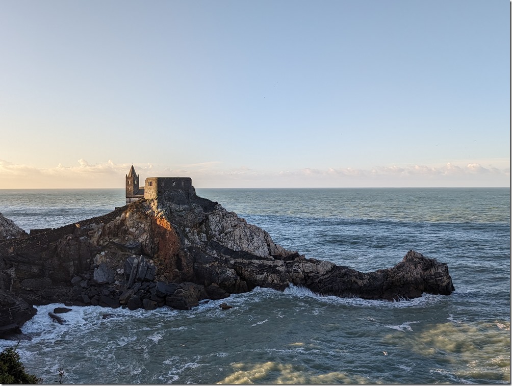 PXL_20231104_070220112