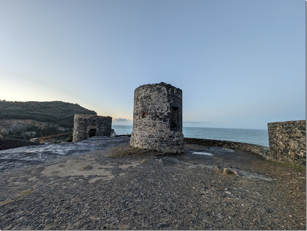 PXL_20231104_054543699.NIGHT