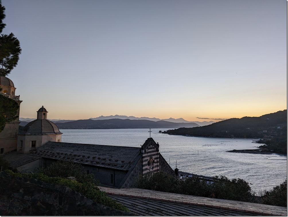 PXL_20231104_054458459