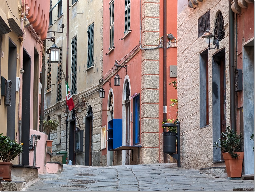 PXL_20231104_065558346