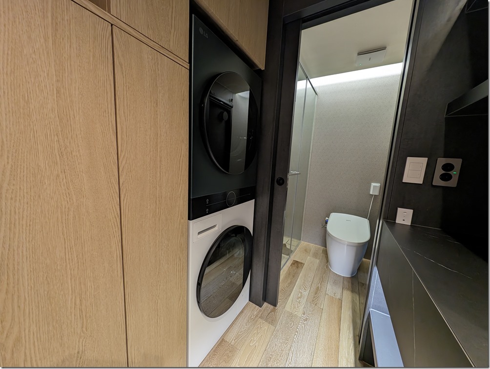 PXL_20231129_071317387