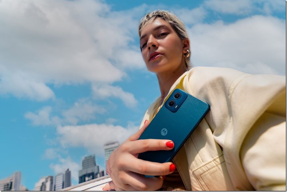 【新聞照片2】moto g34 5G於4月1日由台灣大哥大獨家開賣,搭配指定資費方案,手機只要NT0元起。 【新聞照片2】moto g34 5G於4月1日由台灣大哥大獨家開賣,搭配指定資費方案,手機只要NT0元起。