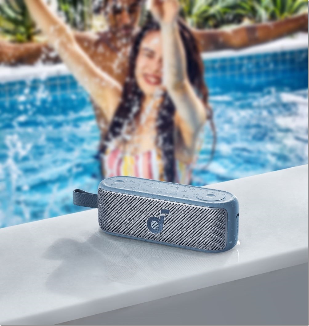 Motion 100具備國際IPX7頂級防水係數，戶外小雨、遇水毫不擔心。