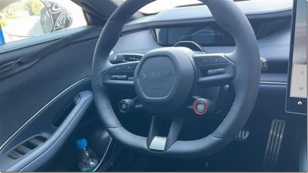 Xiaomi-car-stearing-wheel-1