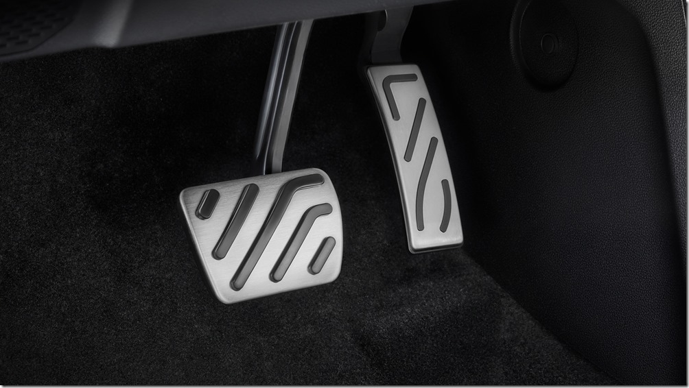 MG4_XPOWER_電門煞車踏板