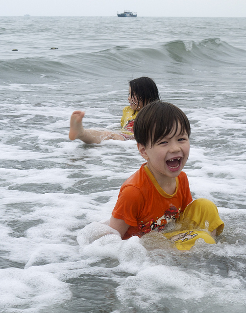 8969255495_05276f4435_z