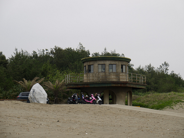 8970182652_9ac60f5daf_z