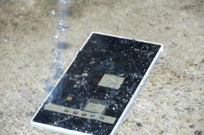 Sony-ZU_028 Sony-ZU_028