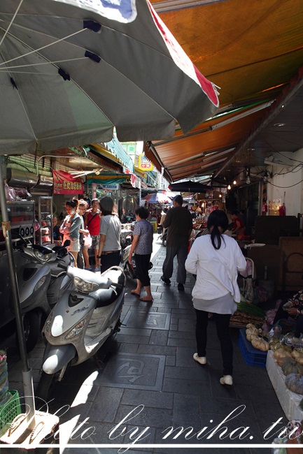 金山老街 焦糖地瓜冰淇淋 冰蹦拉