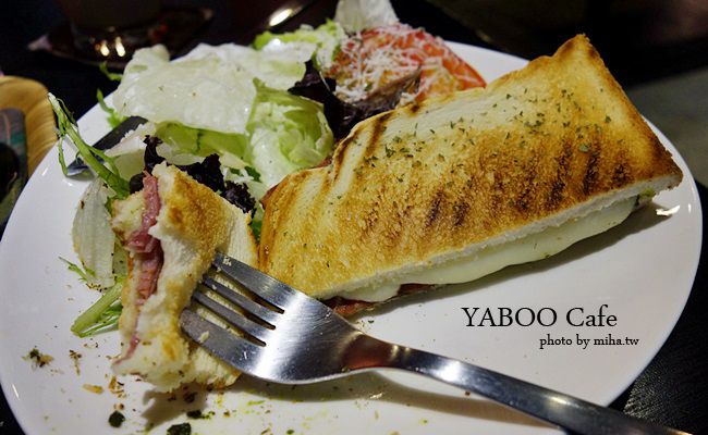 yaboo cafe 冰蹦拉