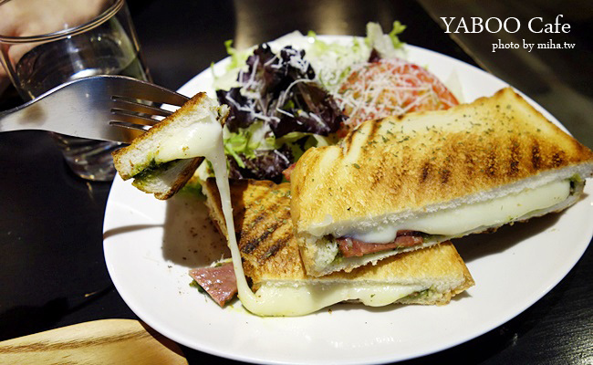 yaboo cafe 冰蹦拉