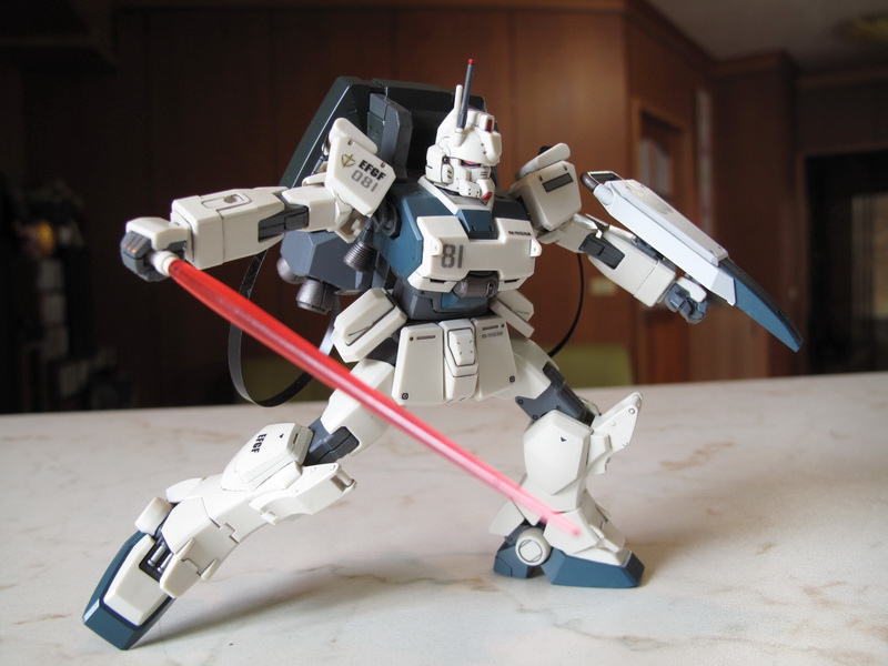 HGUC Gundam Ez-8