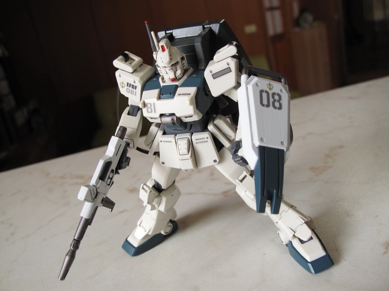 HGUC Gundam Ez-8