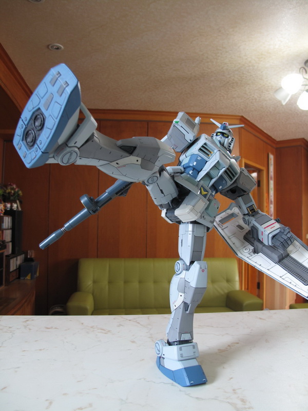 MegaSize 1/48 G3 Gundam ver.GFT (仿RG配色)