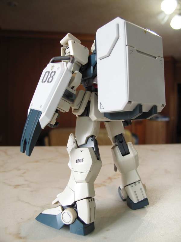 HGUC Gundam Ez-8