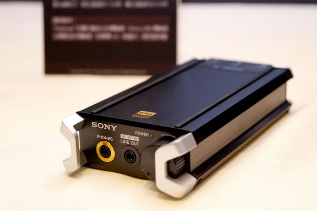 Sony隨身耳機擴大機PHA-2在台上市