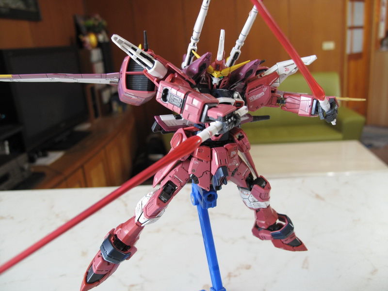 RG Justice Gundam