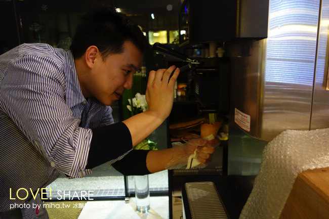 吃義燉飯 冰蹦拉