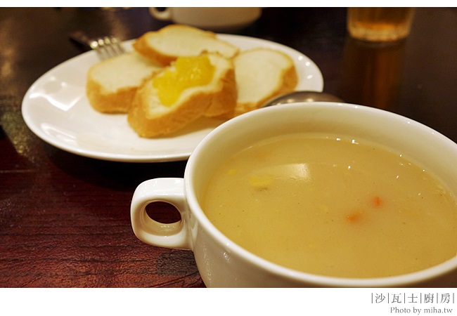 sawa's 冰蹦拉 淡江美食