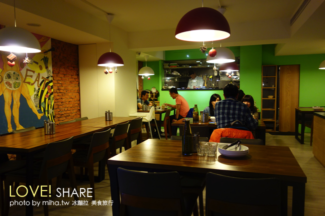 吃義燉飯 冰蹦拉