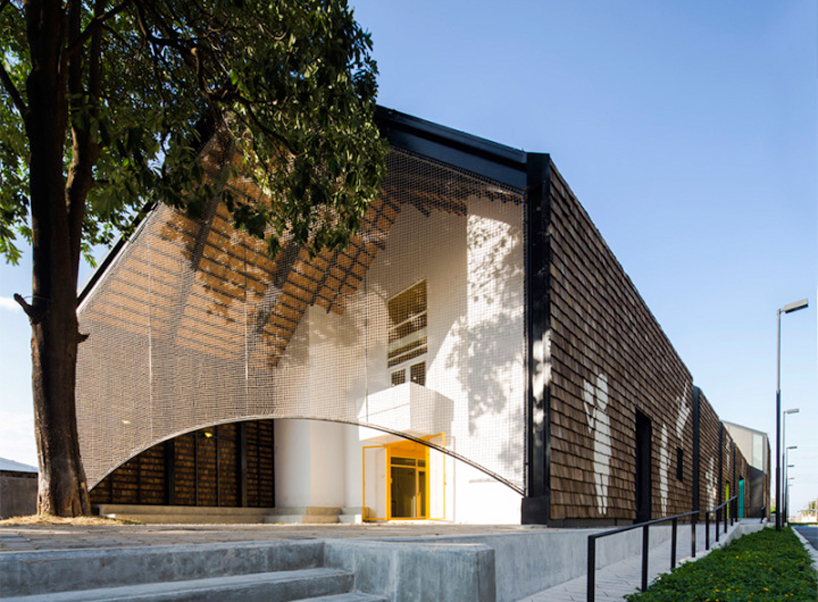 bangkok-university-designboom02