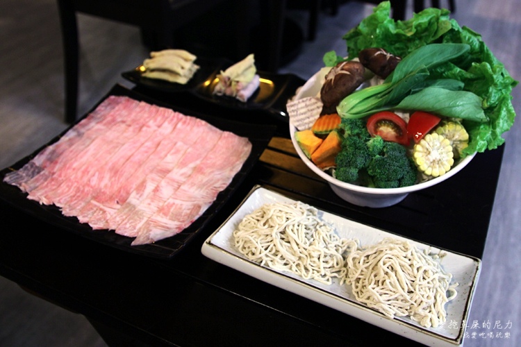 女兒紅麻辣火鍋11.jpg 女兒紅麻辣火鍋11.jpg