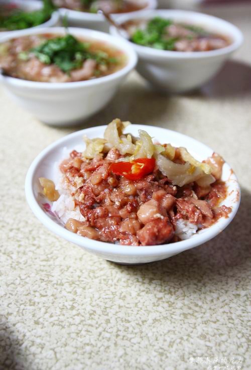 老施炭燒肉燥飯11.JPG