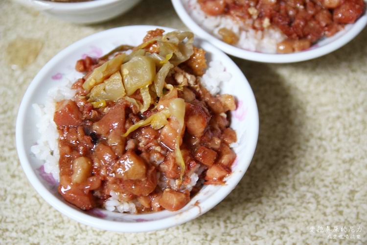 老施炭燒肉燥飯13.JPG