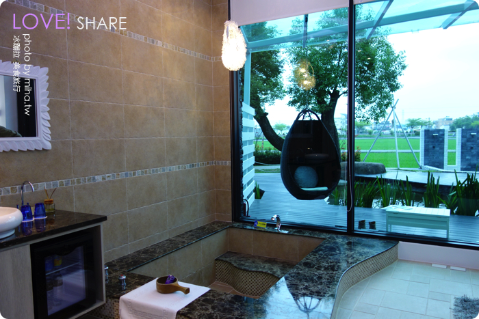 宜蘭民宿 水岸楓林