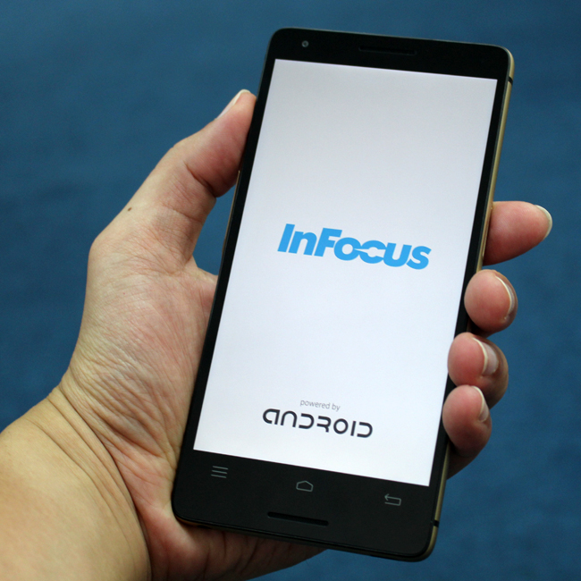 InFocus M810