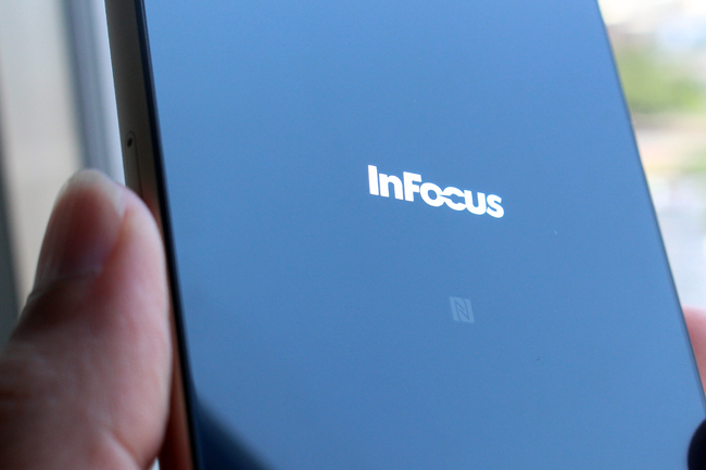 InFocus M810