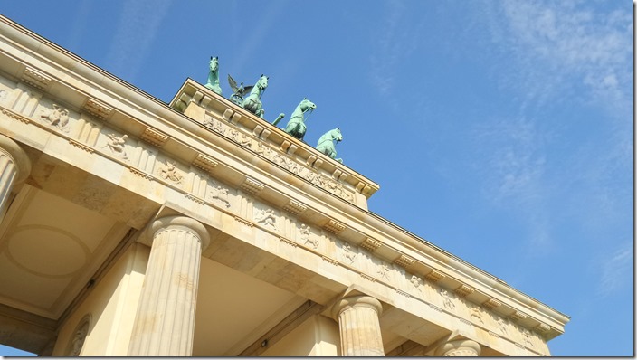 20140906_092532_Pariser Platz_Richtone(HDR)