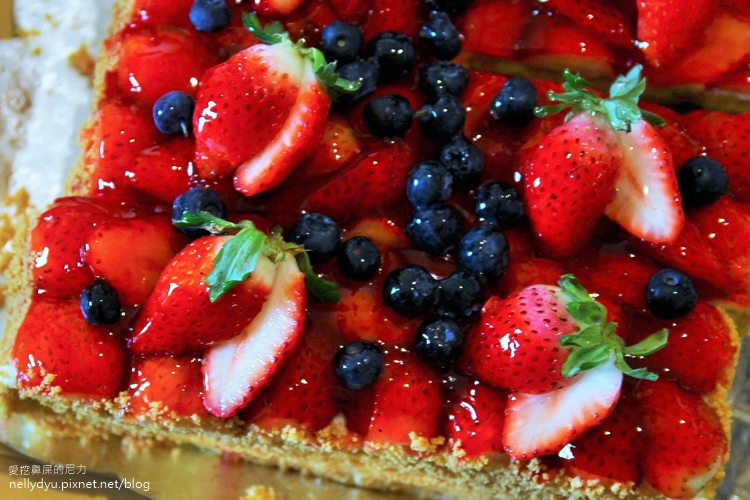 草莓千層派04.JPG 草莓千層派04.JPG