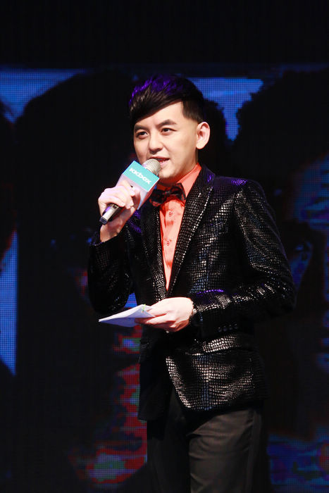 KKBOX十年, 黃子佼主持風雲榜七年 一路相隨相挺