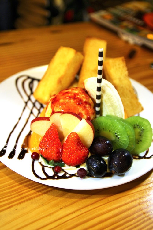 JOY TOWN 忠義堂32.JPG