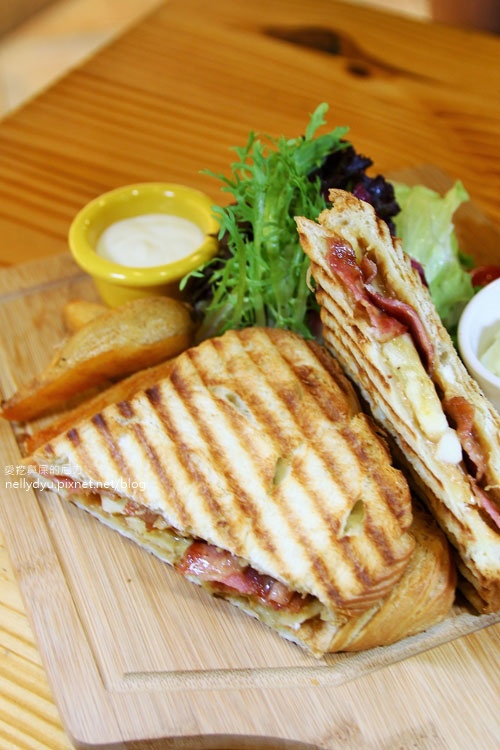 JOY TOWN 忠義堂08.JPG