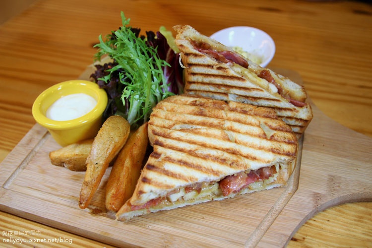 JOY TOWN 忠義堂07.JPG