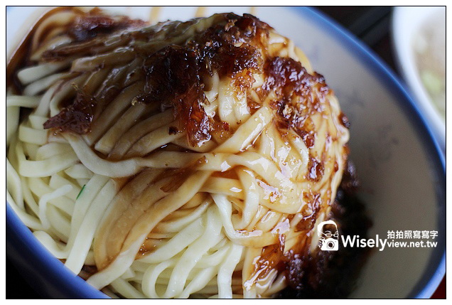 【食記】新竹縣．關西鎮：ㄤ咕麵 & 仙草巷＠在地的人氣小吃，來此遊玩必嚐美食~不吃可惜啊！