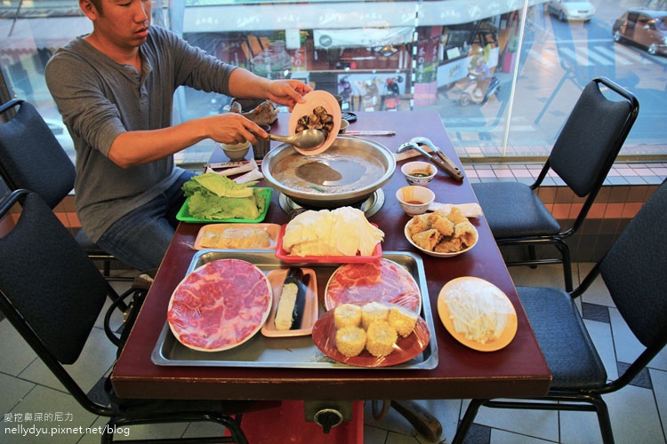 牛大福 牛肉福正宗沙茶火鍋10.JPG