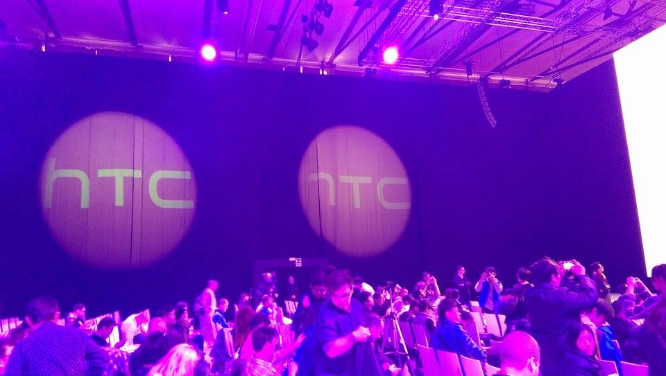 11039529_835447516503415_1037608173_n