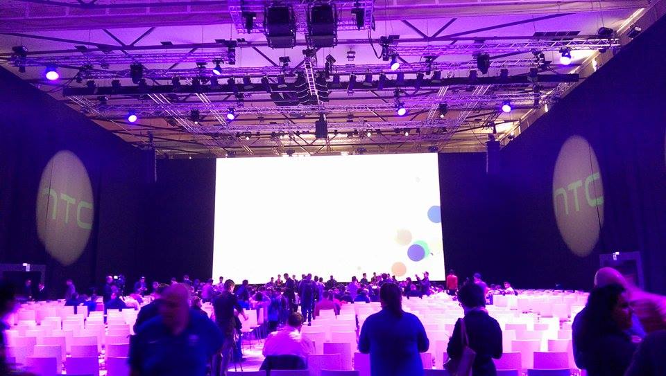 11042031_835447486503418_1295960224_n